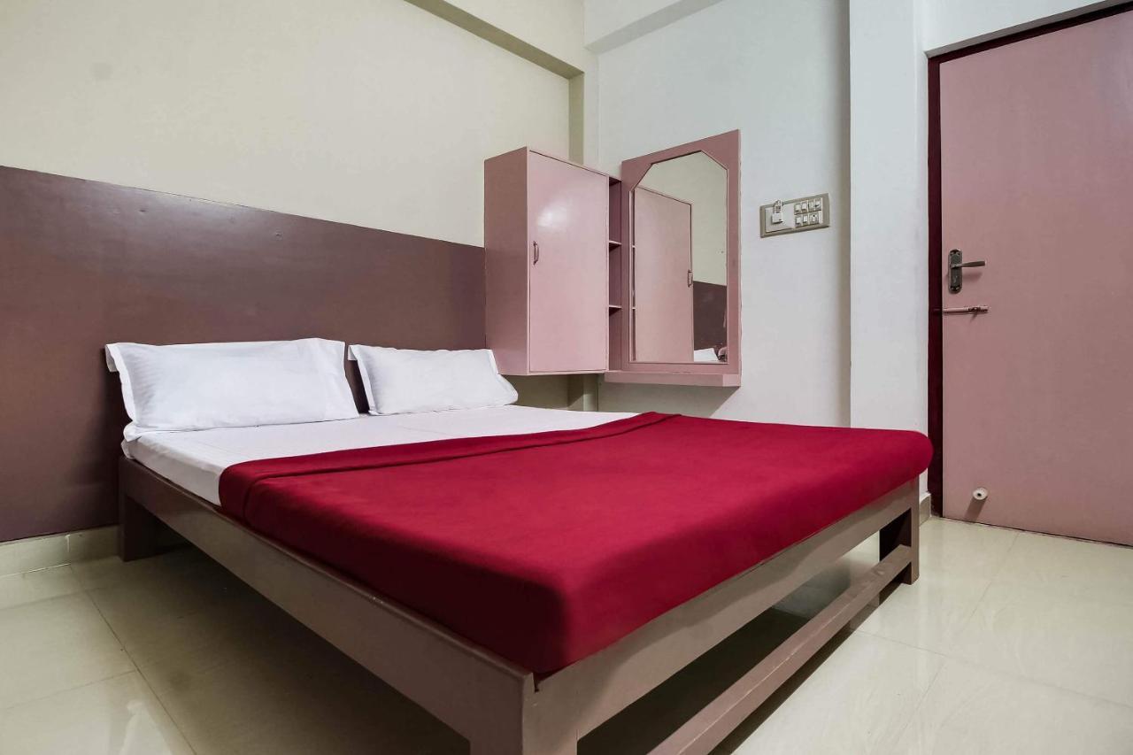 Hotel Spot On 44406 Royal Residency Spot Kumbakonam Exterior foto